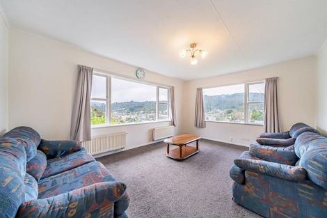 Photo of property in 30 Logie Street, Stokes Valley, Lower Hutt, 5019