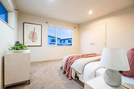 Photo of property in 22 Ballindrait Drive, Flat Bush, Auckland, 2019