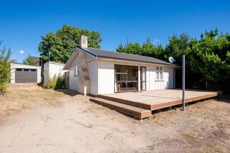 Photo of property in 33 Dungarvon Street, Wanaka, 9305
