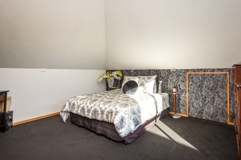 Photo of property in 1a Dulles Place, Papanui, Christchurch, 8053