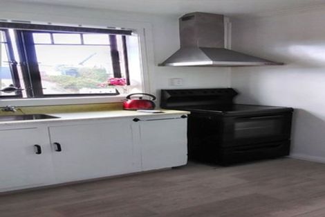 Photo of property in 37 Scobie Road, Waverley, Dunedin, 9013