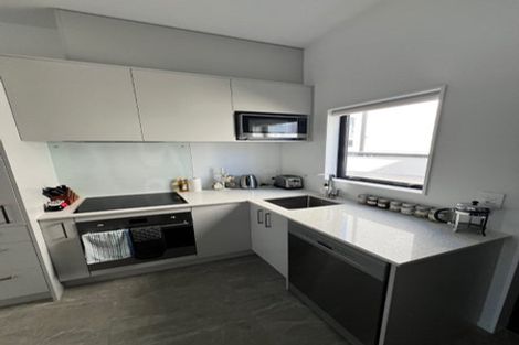 Photo of property in 102 Peterborough Street, Christchurch Central, Christchurch, 8013