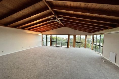 Photo of property in 13 Elsfield Place, Torbay, Auckland, 0630