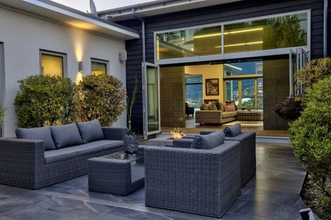 Photo of property in 468 Peninsula Road, Kelvin Heights, Queenstown, 9300