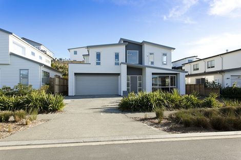 Photo of property in 3 Tuangi Street, Long Bay, Auckland, 0630