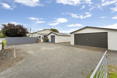Photo of property in 2 Standish Street, Inglewood, 4330