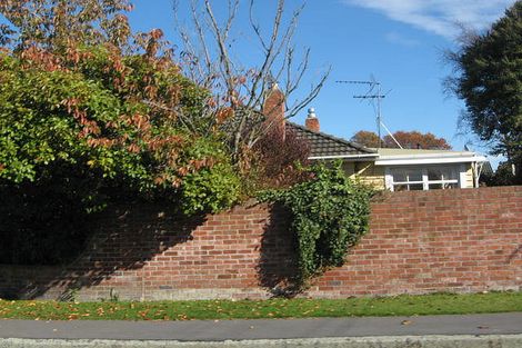 Photo of property in 39 Wai-iti Terrace, Burnside, Christchurch, 8052
