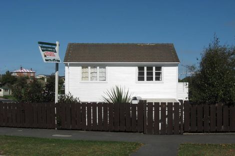 Photo of property in 15 Tay Street, Waimataitai, Timaru, 7910