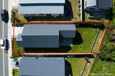 Photo of property in 11 Rotoiti Place, Paraparaumu, 5032