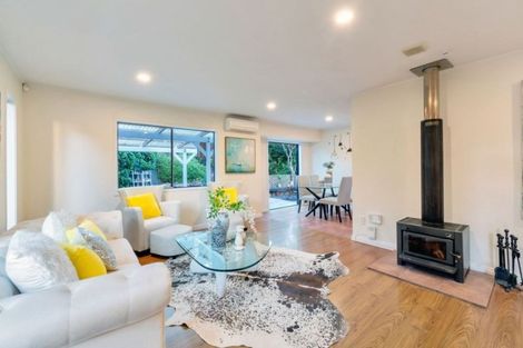 Photo of property in 5 Wilkinson Way, Browns Bay, Auckland, 0630