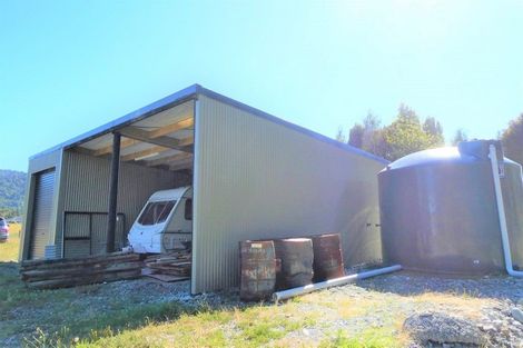 Photo of property in 196 Maori Creek Road, Marsden, Greymouth, 7872