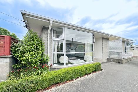 Photo of property in 68 Daniels Road, Redwood, Christchurch, 8051