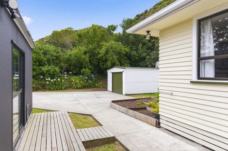 Photo of property in 52 Ruahine Street, Paraparaumu, 5032