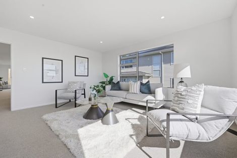 Photo of property in 39 Cilliers Drive, Silverdale, 0932