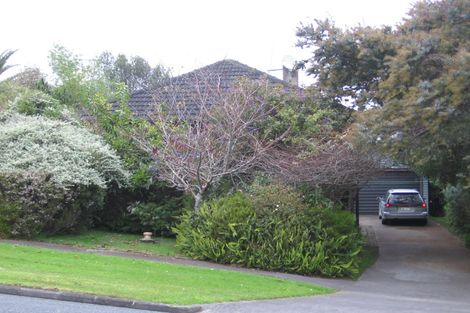 Photo of property in 15 Rimu Street, Helensville, 0800