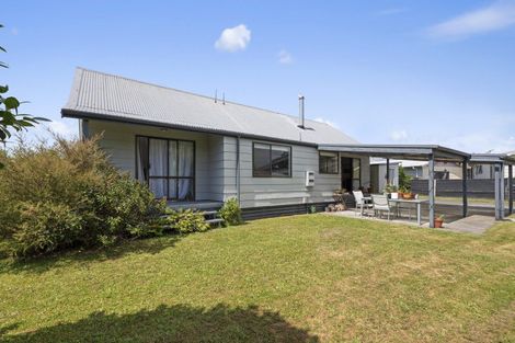 Photo of property in 29 Matthew Place, Kawaha Point, Rotorua, 3010