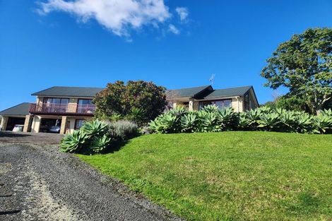 Photo of property in 19 Judge Richardson Drive, Opaheke, Papakura, 2584