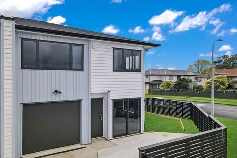 Photo of property in 12 Sheralee Place, Bucklands Beach, Auckland, 2014