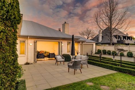 Photo of property in 76 Glandovey Road, Fendalton, Christchurch, 8052