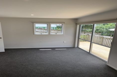 Photo of property in 20 Beeche Place, Birkdale, Auckland, 0626