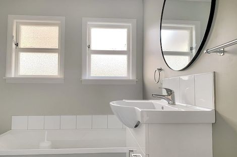 Photo of property in 29 Cook Street, Foxton, 4814