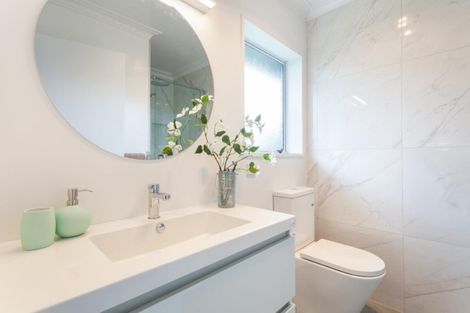 Photo of property in 12 Berwick Place, Mount Maunganui, 3116