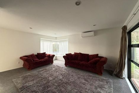 Photo of property in 3/3 Roanoke Way, Albany, Auckland, 0632