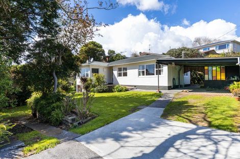 Photo of property in 3 Penrith Street, Westown, New Plymouth, 4310