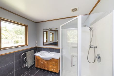 Photo of property in 136 Pohangina Valley Road East, Ashhurst, 4884