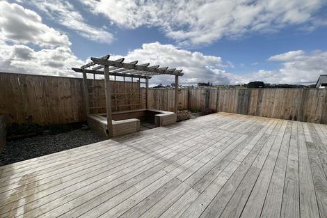 Photo of property in 6 Frontier Lane, Flat Bush, Auckland, 2019