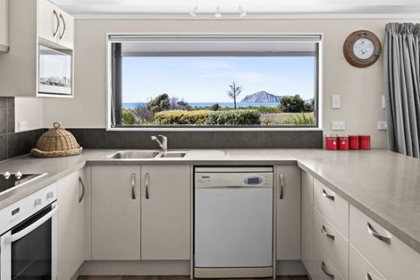 Photo of property in 98 Harper Road, Waimarama, 4294