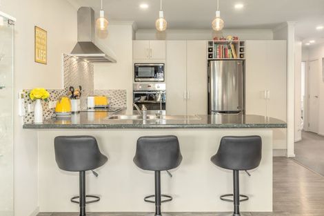 Photo of property in 65 Awatea Avenue, Paraparaumu, 5032