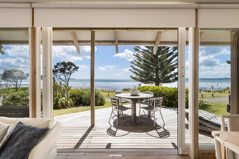 Photo of property in 5 Marine Parade, Orewa, 0931