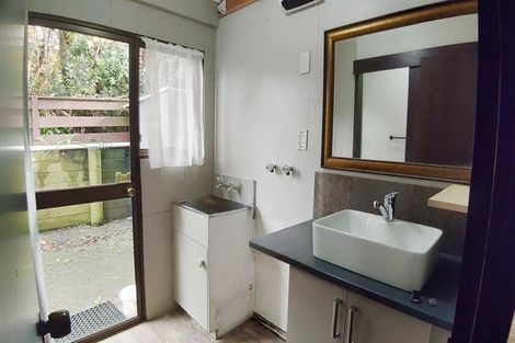 Photo of property in 1/107 John Downs Drive, Browns Bay, Auckland, 0630