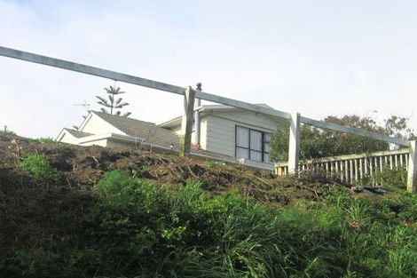 Photo of property in 17 Jackson Terrace, Ranui, Porirua, 5024