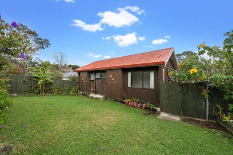 Photo of property in 103c Woodglen Road, Glen Eden, Auckland, 0602