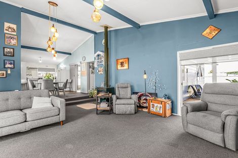 Photo of property in 122 Tremaine Avenue, Westbrook, Palmerston North, 4412