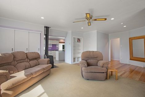 Photo of property in 424 East Bank Road, Edgecumbe, Whakatane, 3193