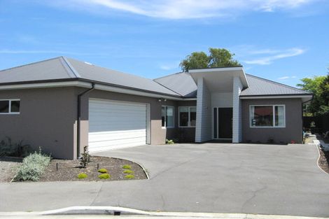 Photo of property in 21 Len Hale Place, Parklands, Christchurch, 8083