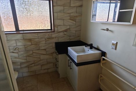 Photo of property in 58 Marywil Crescent, Hillcrest, Auckland, 0627