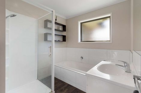 Photo of property in 12 Barcote Lane, Rolleston, 7615