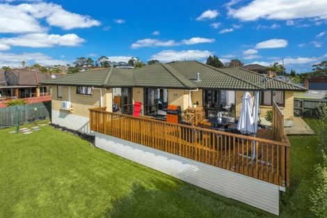 Photo of property in 33 Sapperton Drive, Henderson, Auckland, 0612