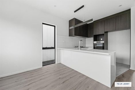 Photo of property in 137 Grove Road, Papakura, 2110