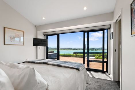 Photo of property in 63 Te Awakura Terrace, Mount Pleasant, Christchurch, 8081