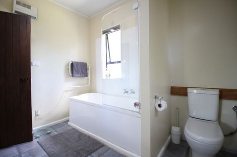 Photo of property in 182 Tarbert Street, Alexandra, 9320