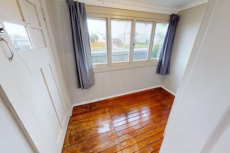 Photo of property in 82 Matai Street, Castlecliff, Whanganui, 4501