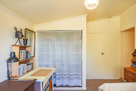 Photo of property in 42 Jessop Street, South Hill, Oamaru, 9400