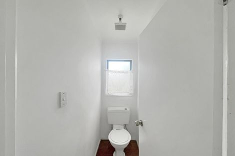 Photo of property in 16 Armada Drive, Ranui, Auckland, 0612