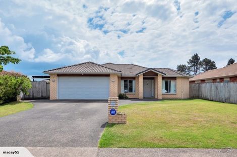 Photo of property in 9 Maadi Place, Papakura, 2110