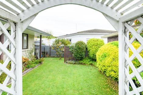 Photo of property in 4 Mcarthur Street, Terrace End, Palmerston North, 4410